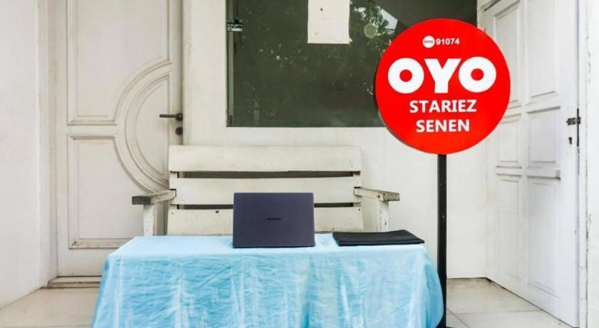 Super Oyo 91074 Stariez Senen Syariah Hotel 2*