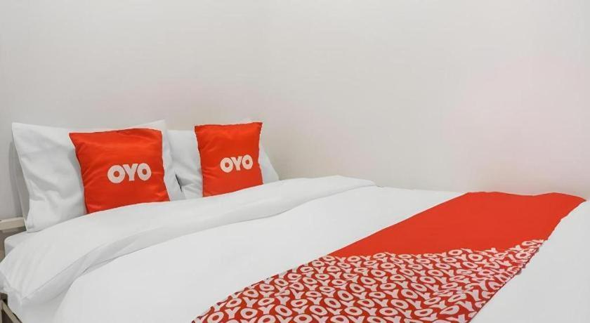 Super Oyo 91074 Stariez Senen Syariah Hotel 2*